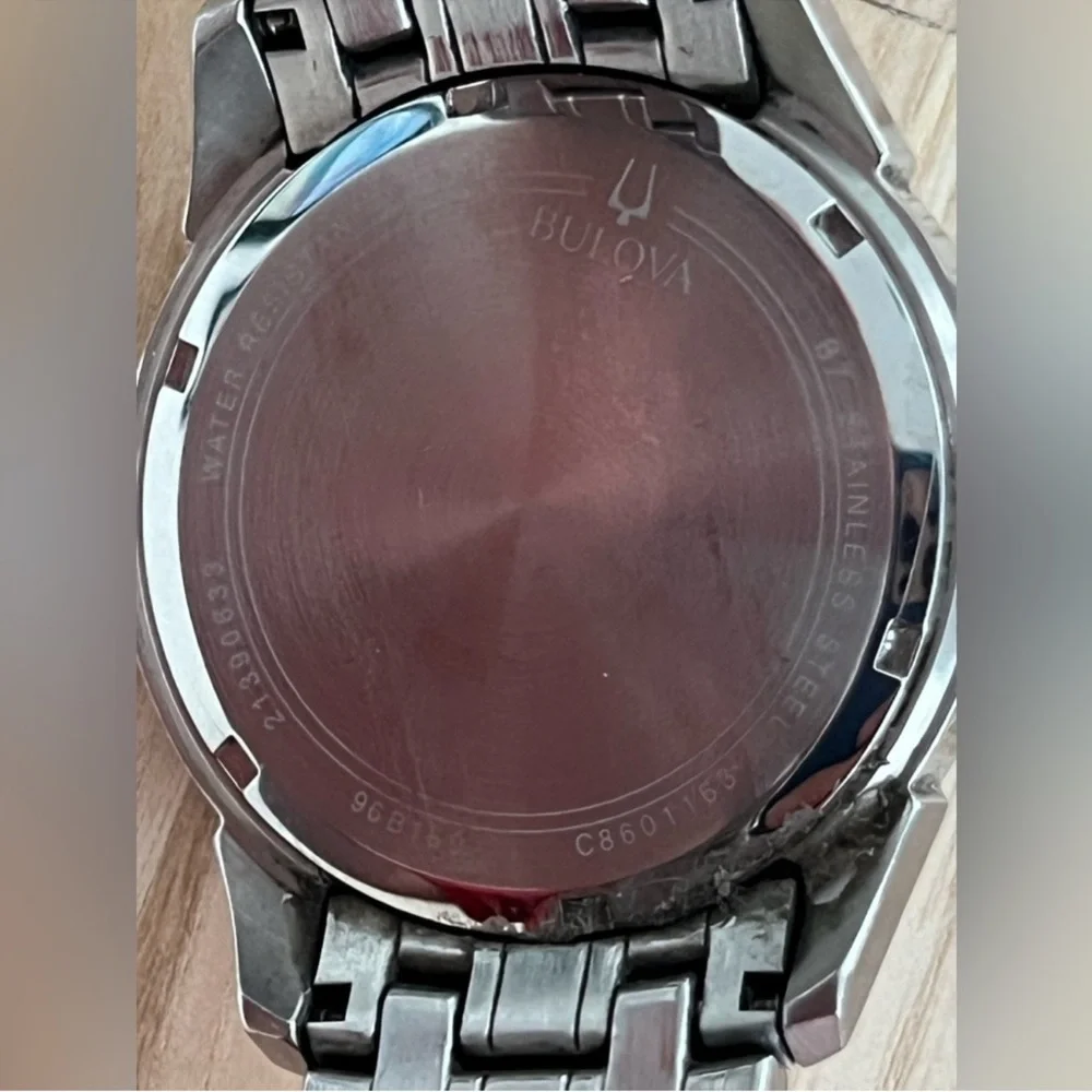 Bulova Vintage Men's Watch Black Dial Stainless Bracelet Date Window New Battery